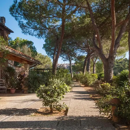 Locazione Turistica Piccola Oasi-5 *