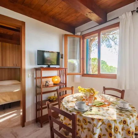 Locazione Turistica Piccola Oasi-5 *